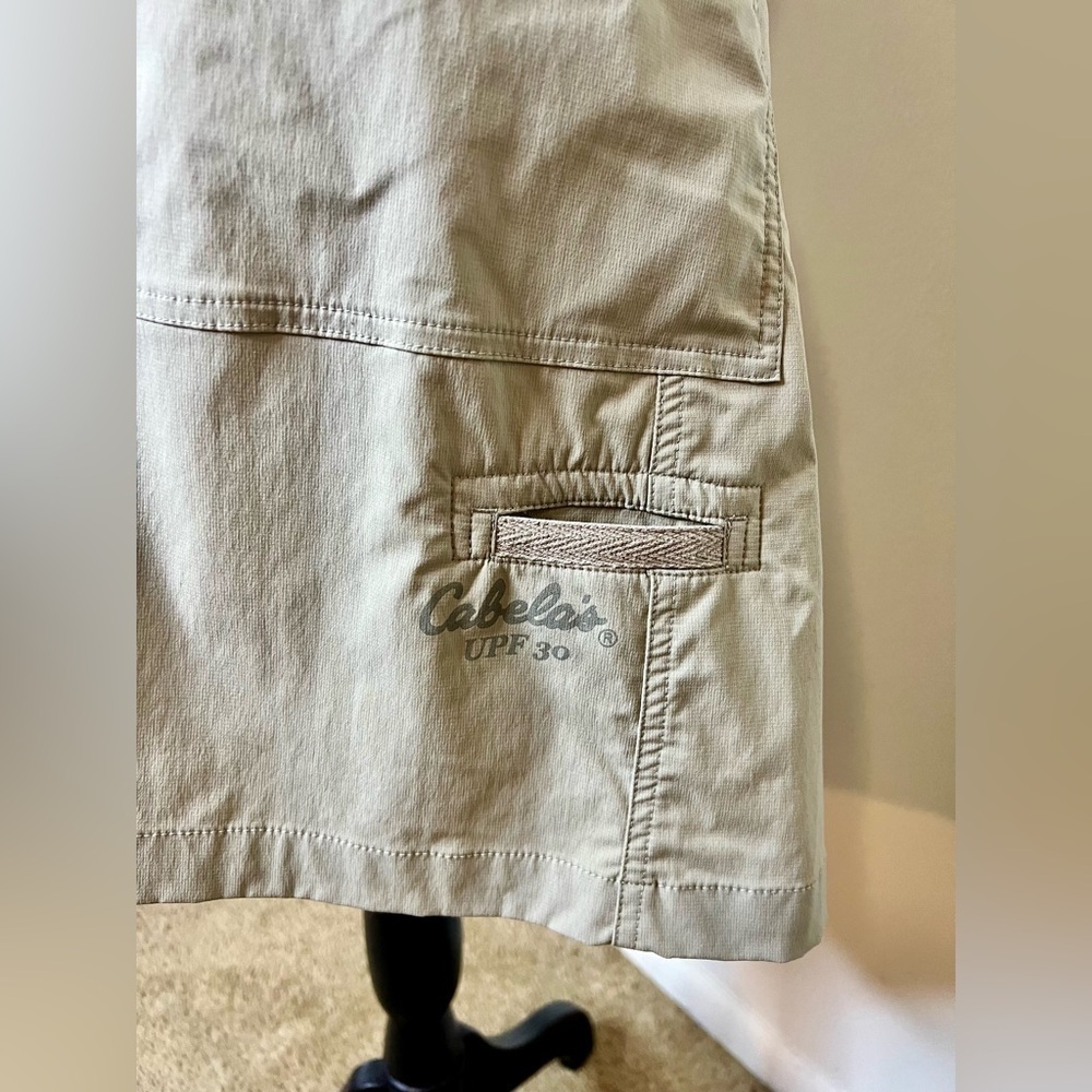 Cabela’s lightweight khaki athletic trail skirt UPF 30 pockets size 12 EUC - Picture 7 of 7